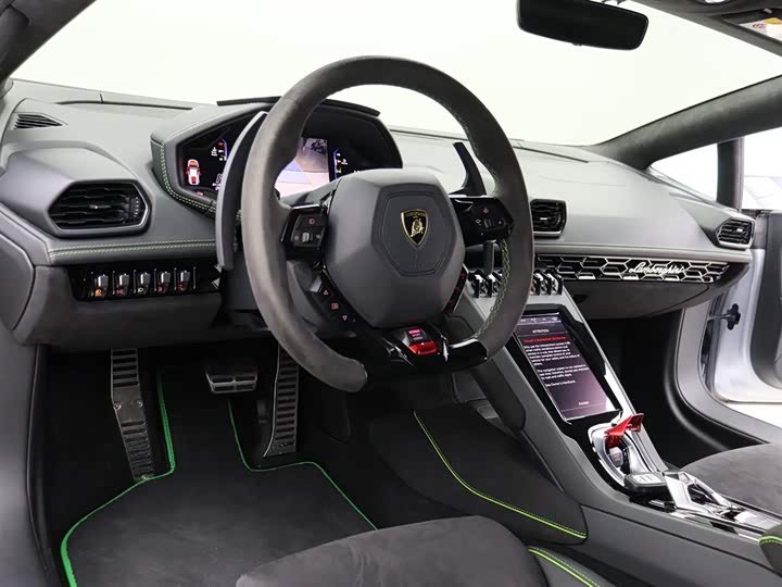 Фото 7 - Lamborghini Huracán