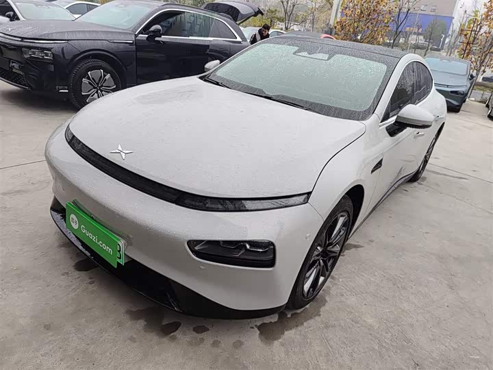 Фото 1 - XPeng P7