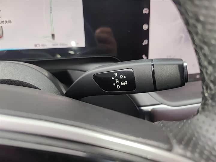 Фото 14 - XPeng P7