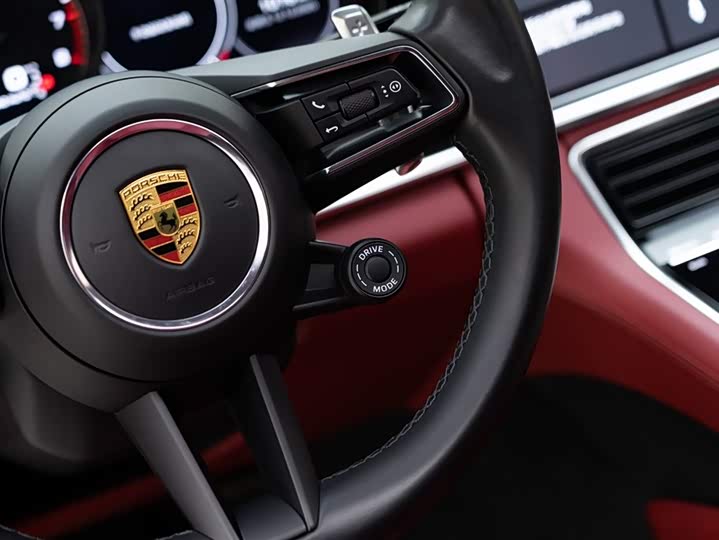 Фото 19 - Porsche Panamera Hybrid