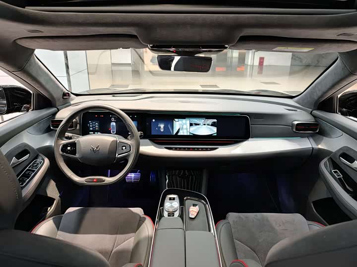 Фото 12 - BAIC Arcfox Alpha S