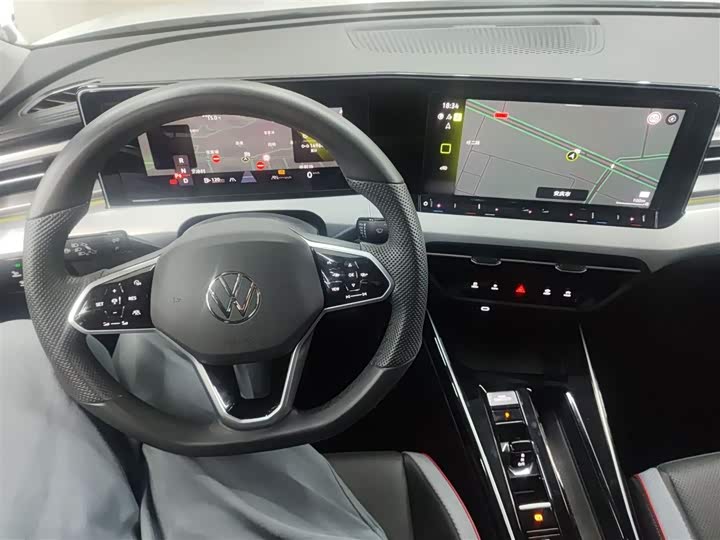 Фото 10 - Volkswagen Lamando L