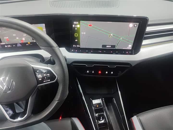 Фото 13 - Volkswagen Lamando L