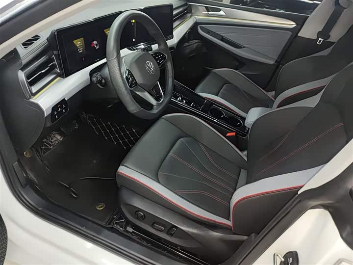 Фото 15 - Volkswagen Lamando L