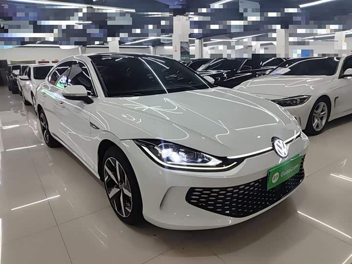 Фото 4 - Volkswagen Lamando L