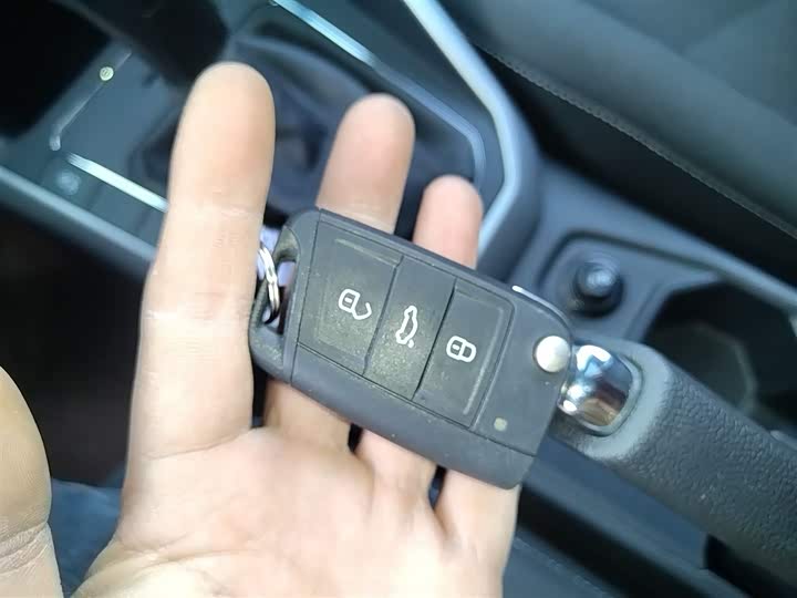 Фото 9 - Volkswagen Polo