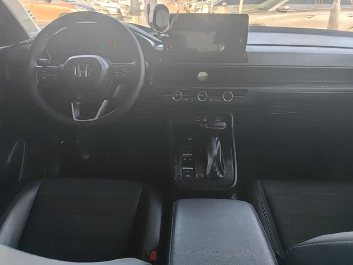 Фото 10 - Honda CR-V