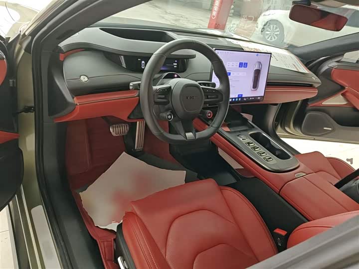 Фото 10 - Xiaomi SU7