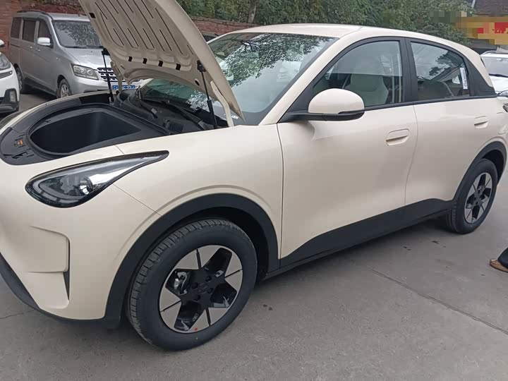 Фото 5 - Geely Galaxy Geome