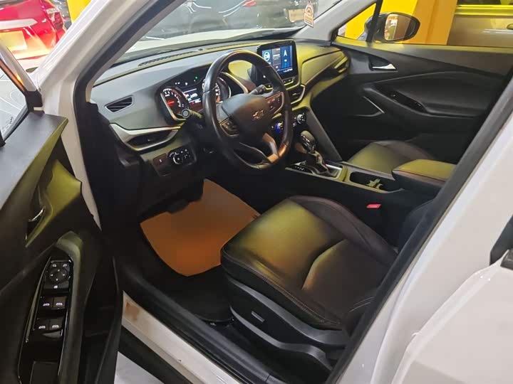 Фото 7 - Chevrolet Orlando