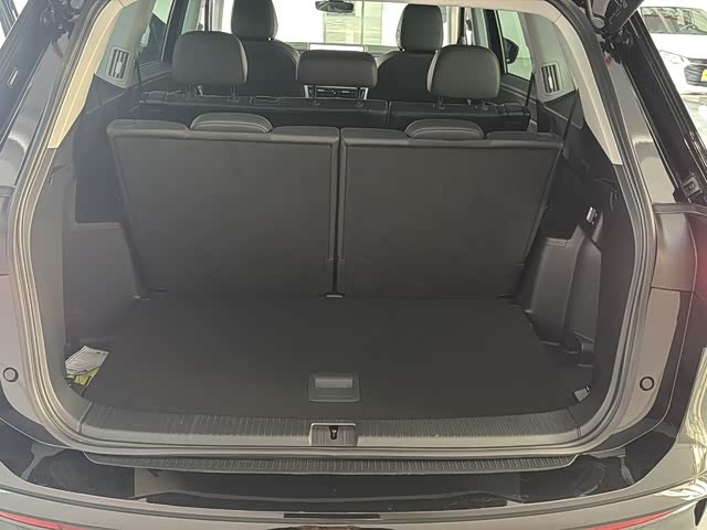 Фото 16 - Volkswagen Teramont Pro