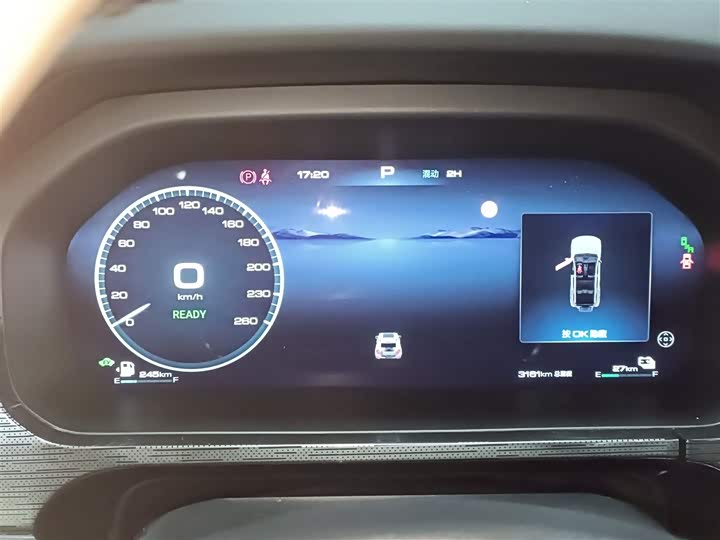 Фото 12 - Tank 400 Hybrid