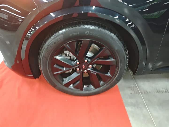 Фото 5 - LiXiang L8