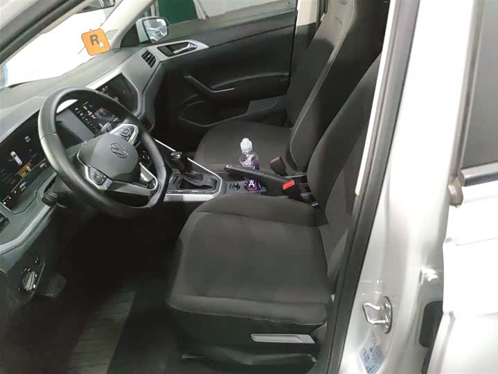 Фото 7 - Volkswagen Polo