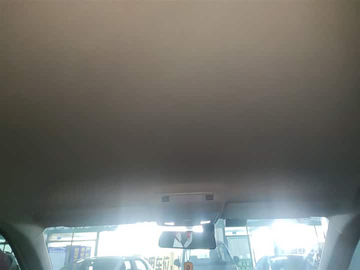 Фото 8 - Volkswagen Polo