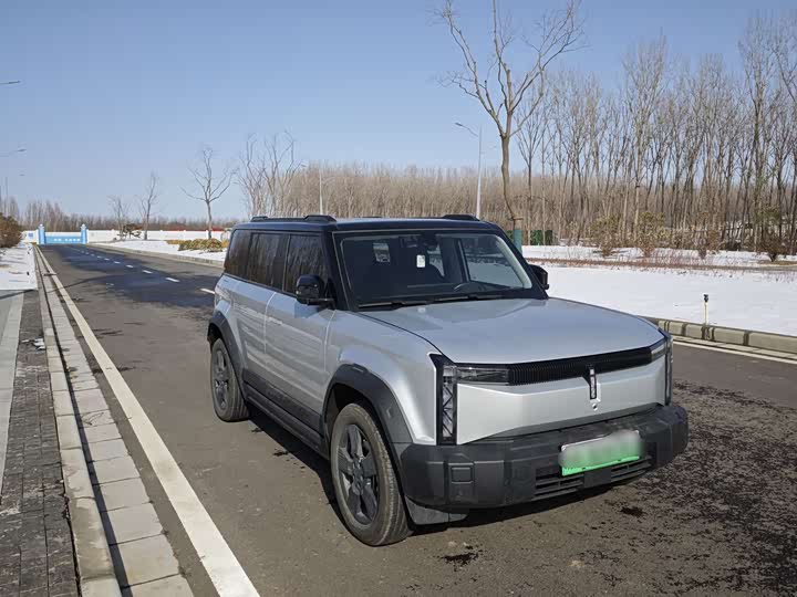 Фото 3 - Chery iCar 03