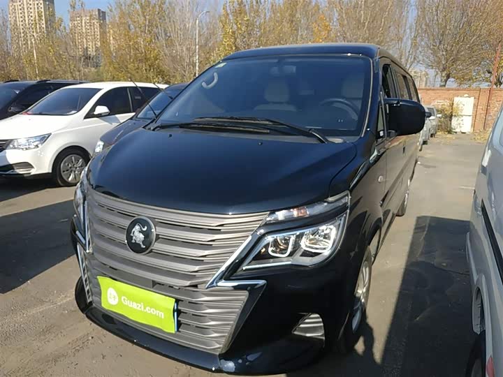Фото 1 - Dongfeng Forthing Lingzhi M5