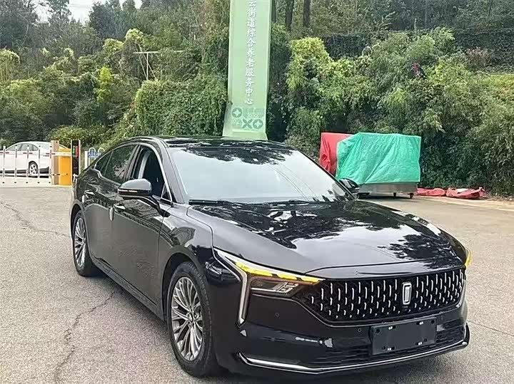 Фото 3 - Bestune B70