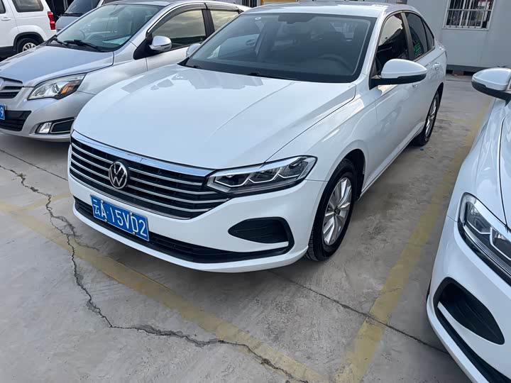 Фото 1 - Volkswagen Lavida