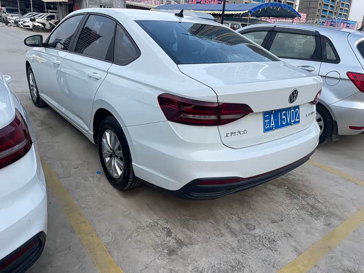 Фото 4 - Volkswagen Lavida