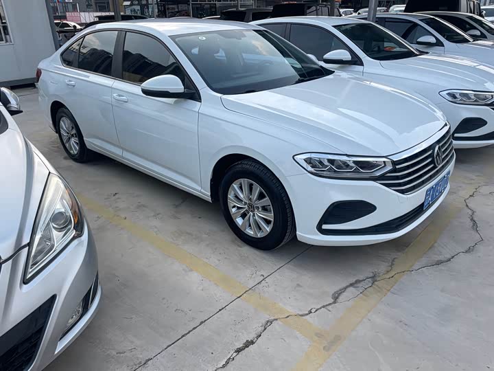 Фото 7 - Volkswagen Lavida