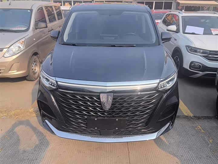 Фото 3 - Roewe iMax 8