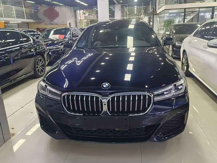 Фото 2 - BMW 5 Series