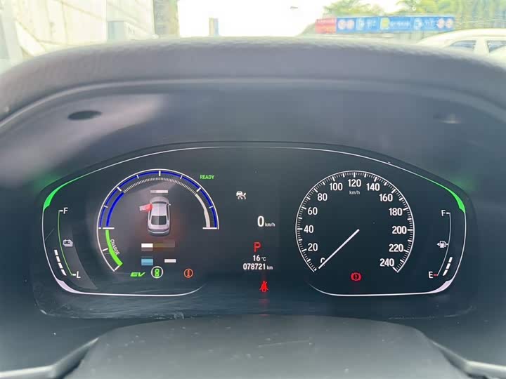 Фото 11 - Honda Accord