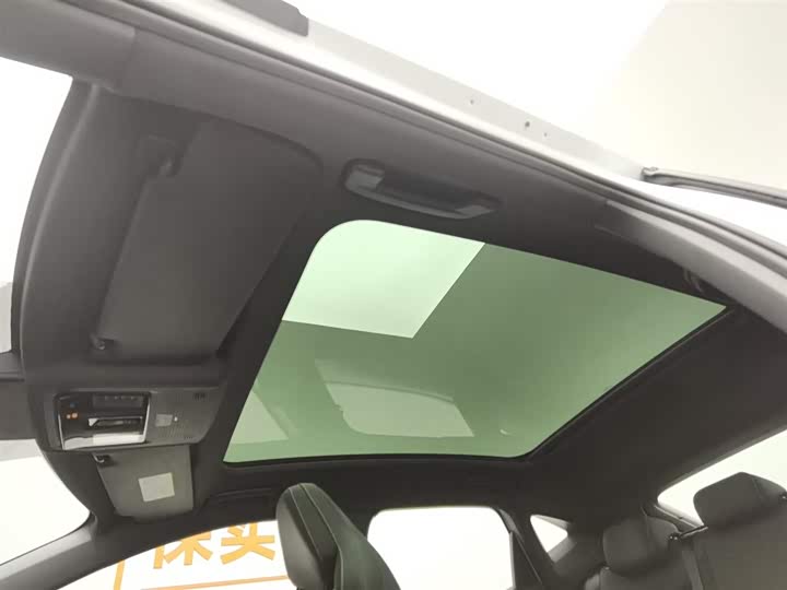 Фото 14 - Volkswagen ID.Unyx