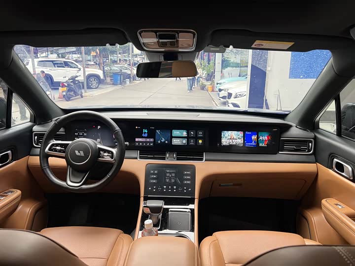 Фото 6 - LiXiang One