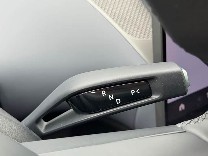 Фото 20 - Xiaomi YU7