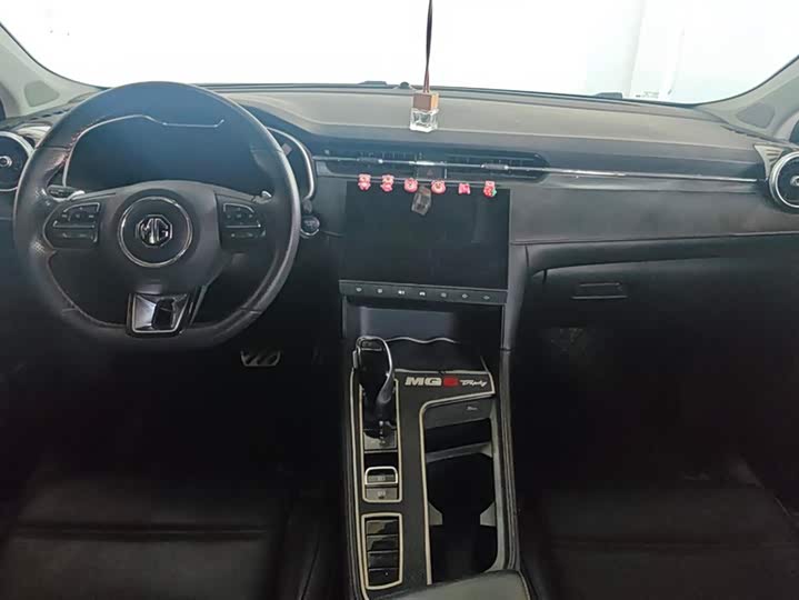 Фото 12 - MG Motor 6