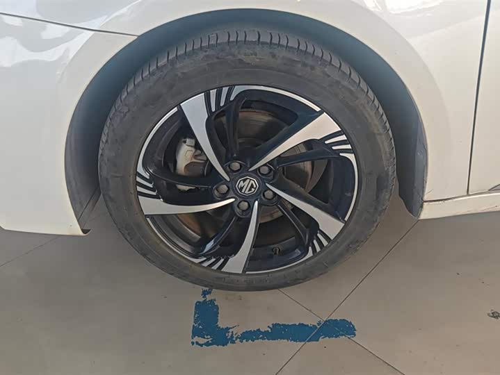 Фото 6 - MG Motor 6