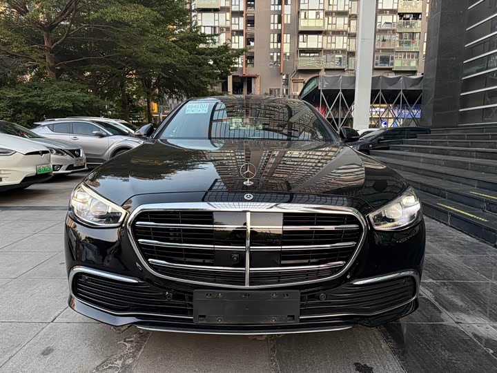 Фото 2 - Mercedes-Benz S-Class