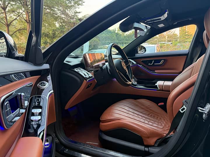 Фото 4 - Mercedes-Benz S-Class