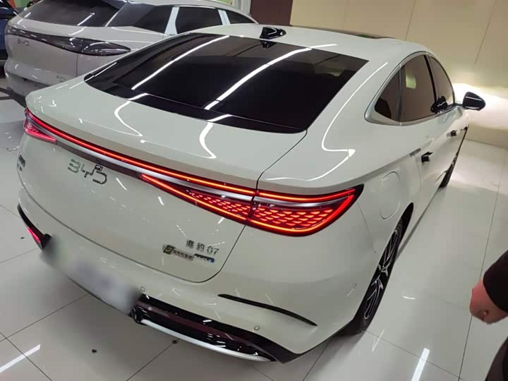 Фото 7 - BYD Seal 07 DM-i Hybrid