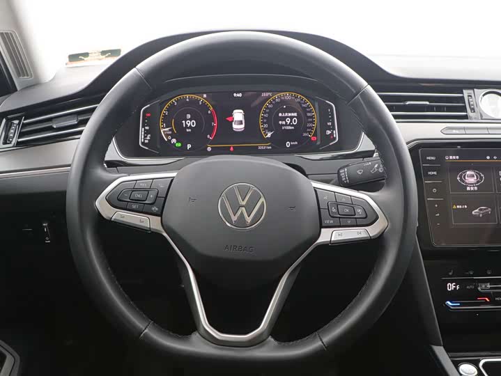 Фото 11 - Volkswagen Magotan