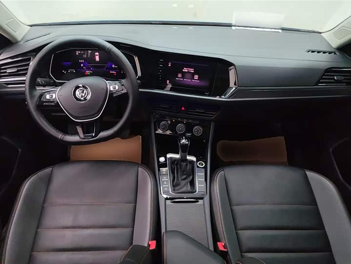 Фото 10 - Volkswagen Sagitar L