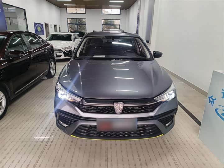 Фото 3 - Roewe i5