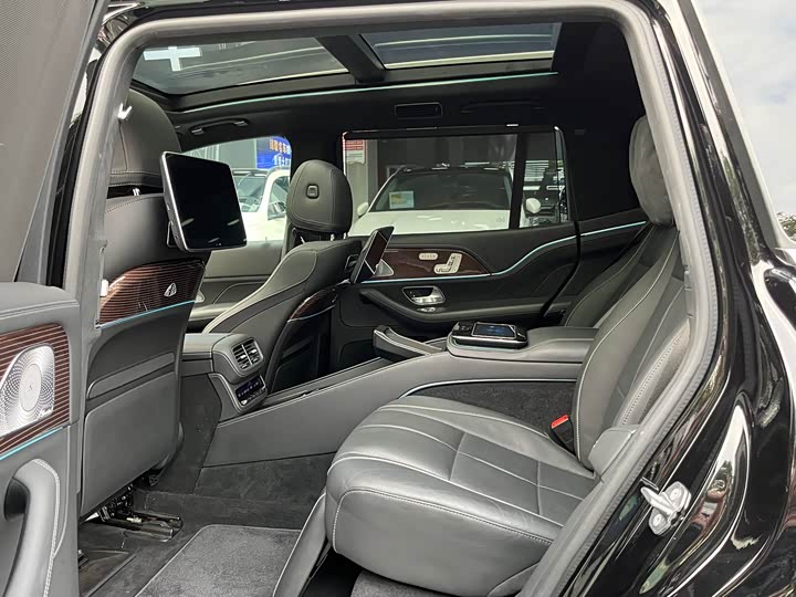 Фото 10 - Mercedes-Benz Maybach GLS