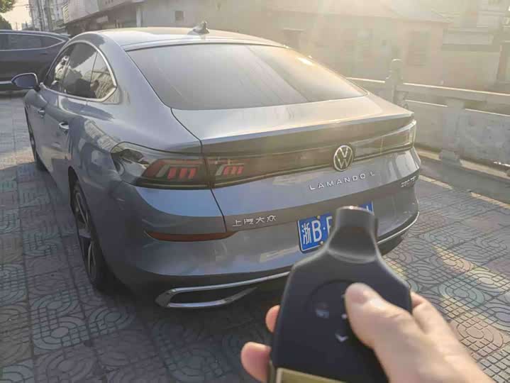 Фото 6 - Volkswagen Lamando L