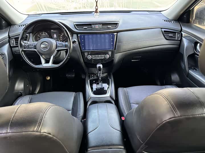 Фото 7 - Nissan X-Trail