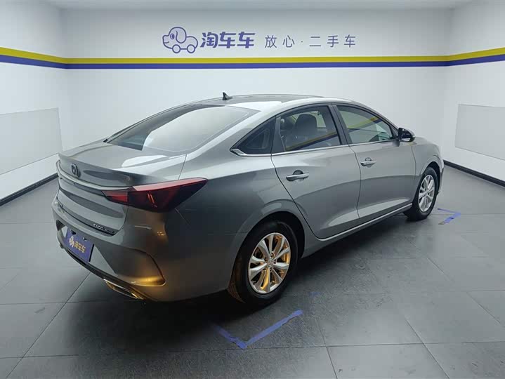 Фото 3 - Changan Eado Plus