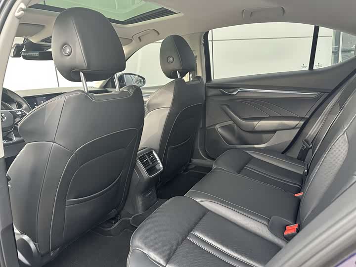 Фото 9 - Skoda Octavia Pro