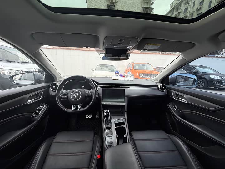 Фото 8 - MG Motor 6