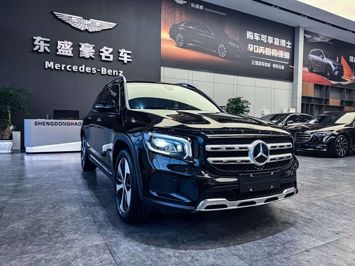 Фото 3 - Mercedes-Benz GLB-Class