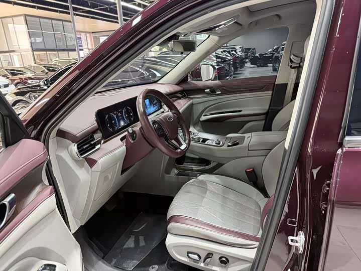 Фото 10 - Ford Equator