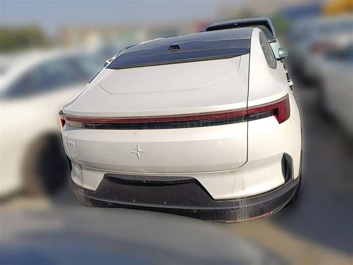 Фото 10 - Polestar 4