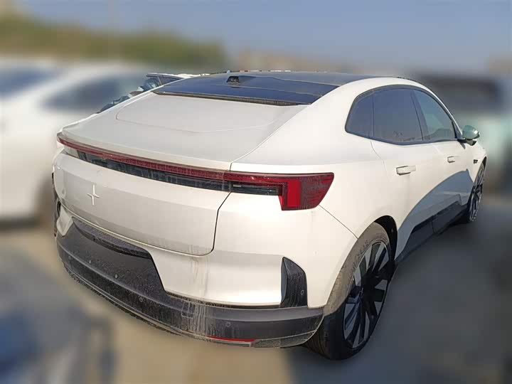 Фото 12 - Polestar 4