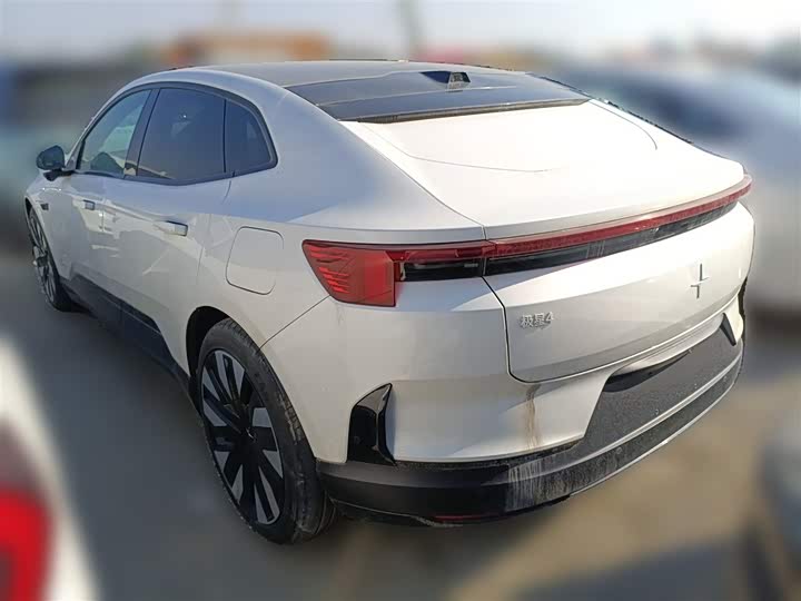 Фото 9 - Polestar 4